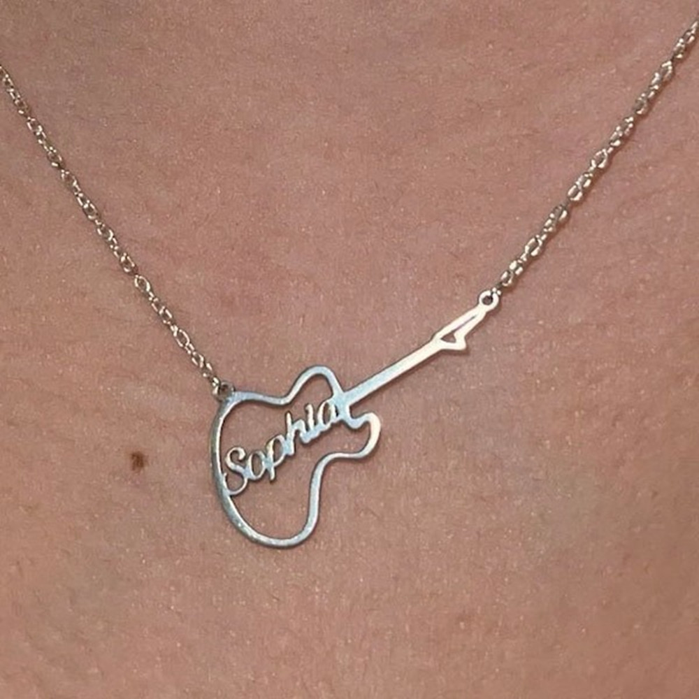 Personalized Guitar Symbol Nam - Musical Instrument With Names recension och pris